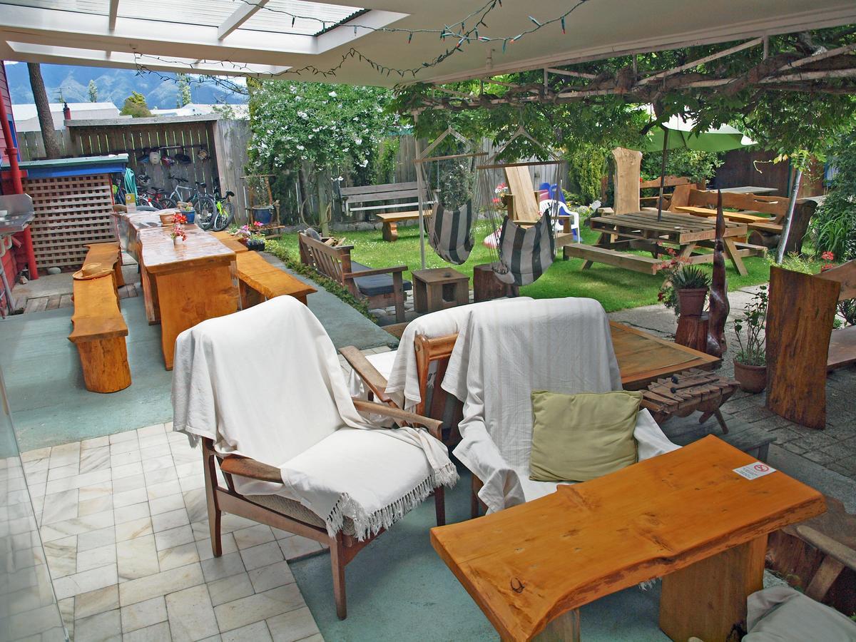 Annies Nirvana Lodge Backpackers Takaka Exterior foto